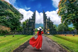 10 Essential Tips For Safe And Exciting Travel In Indonesia